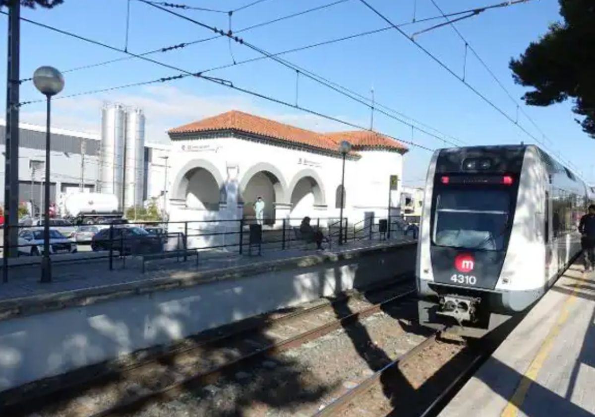 Una Mujer Arrollada Por Un Tren En El Tramo Entre Fuente Del Jarro Y